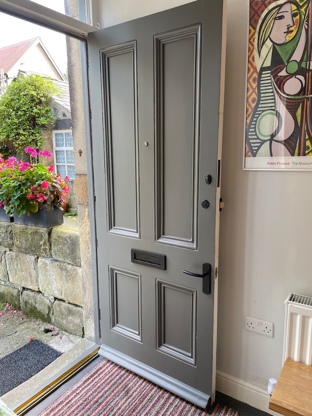 Gareth Thompson Painter & Decorator