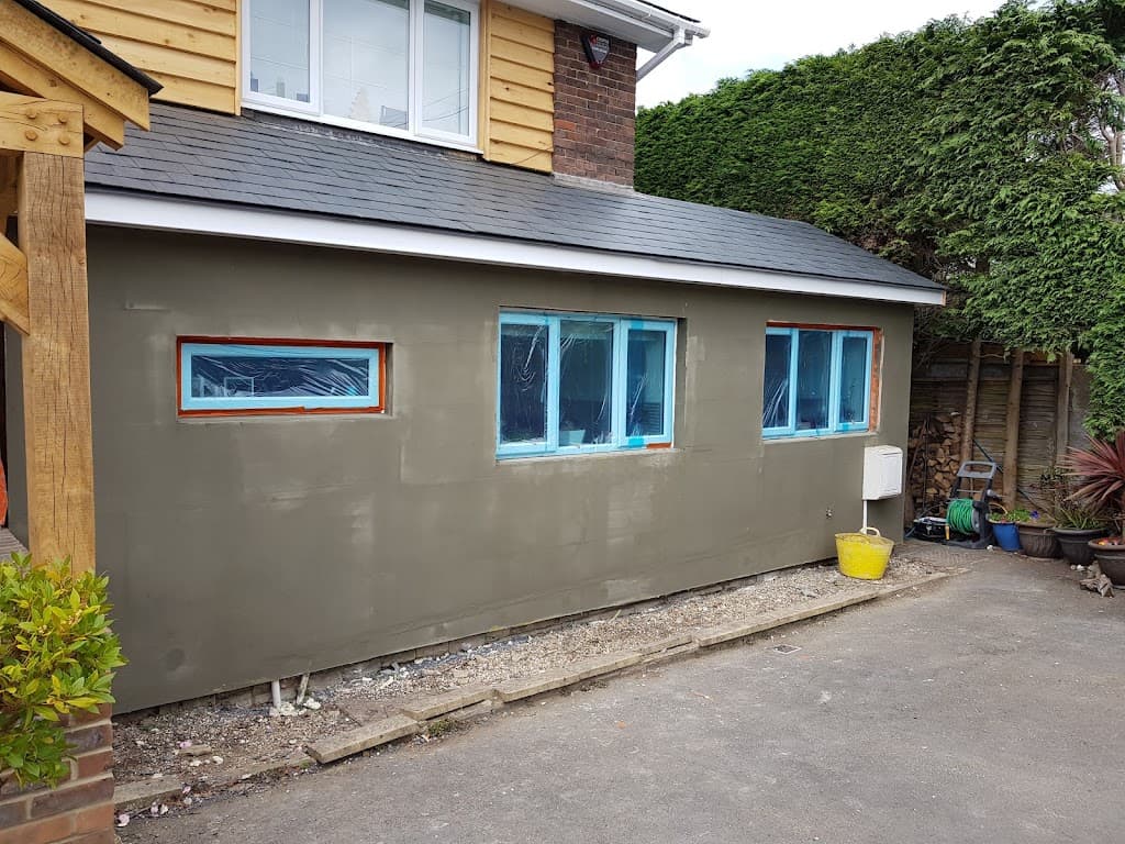 LW Plastering & Rendering Ltd