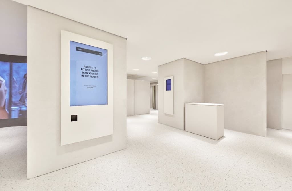 Millennium Contracts - Painters and Decorators London