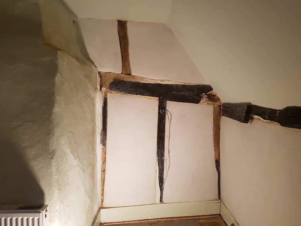 Crossin Plasterers Property Services Ltd