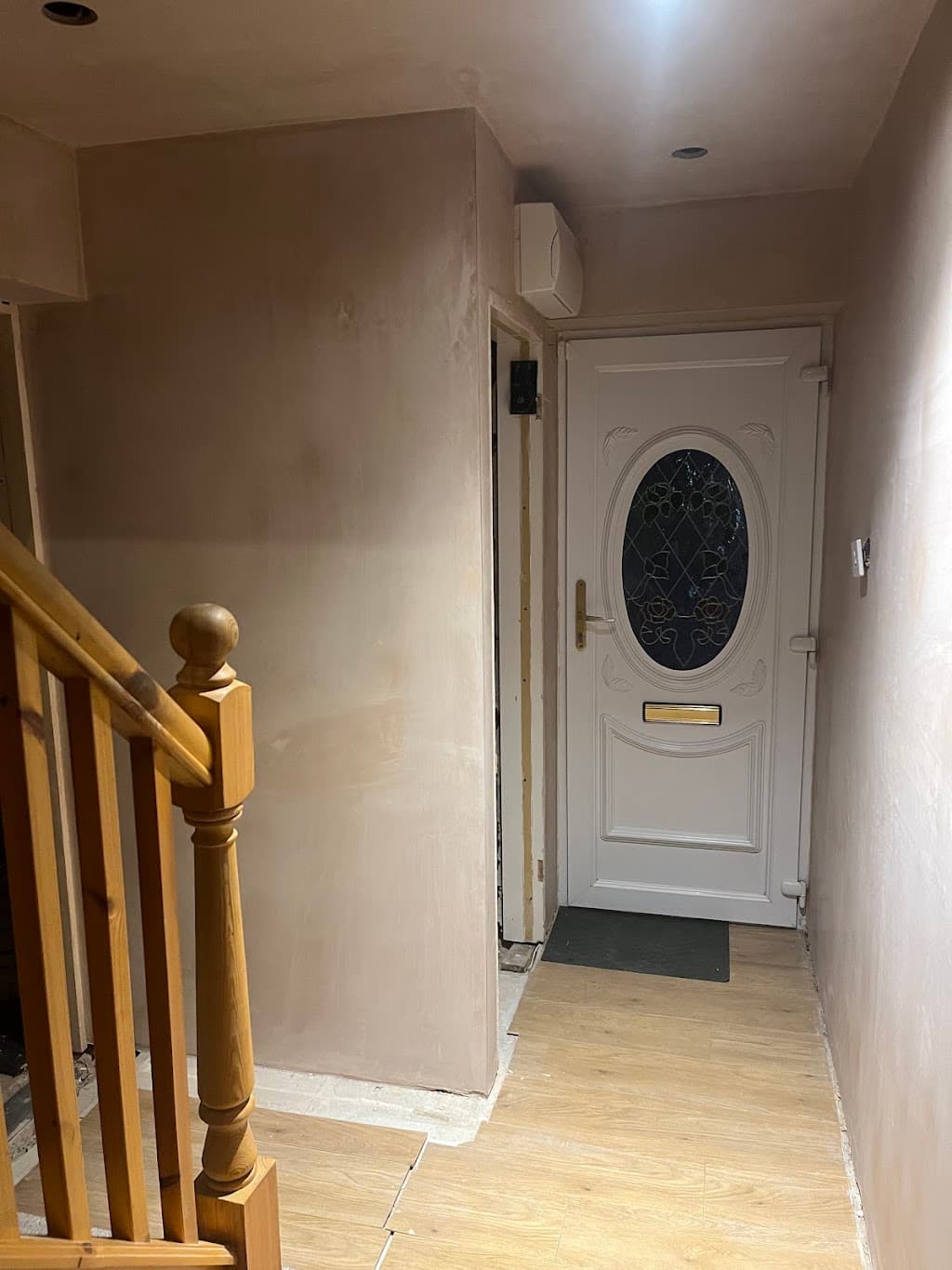 Splat Plastering