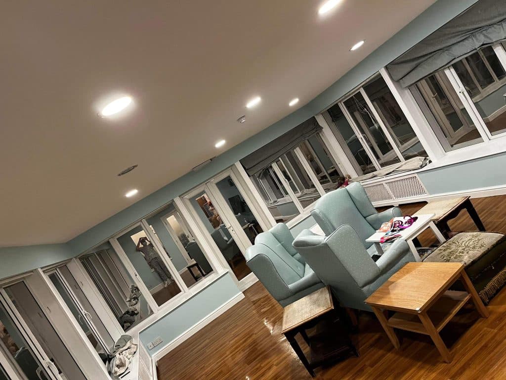 Connolly Coatings - Painter & Decorator Derby