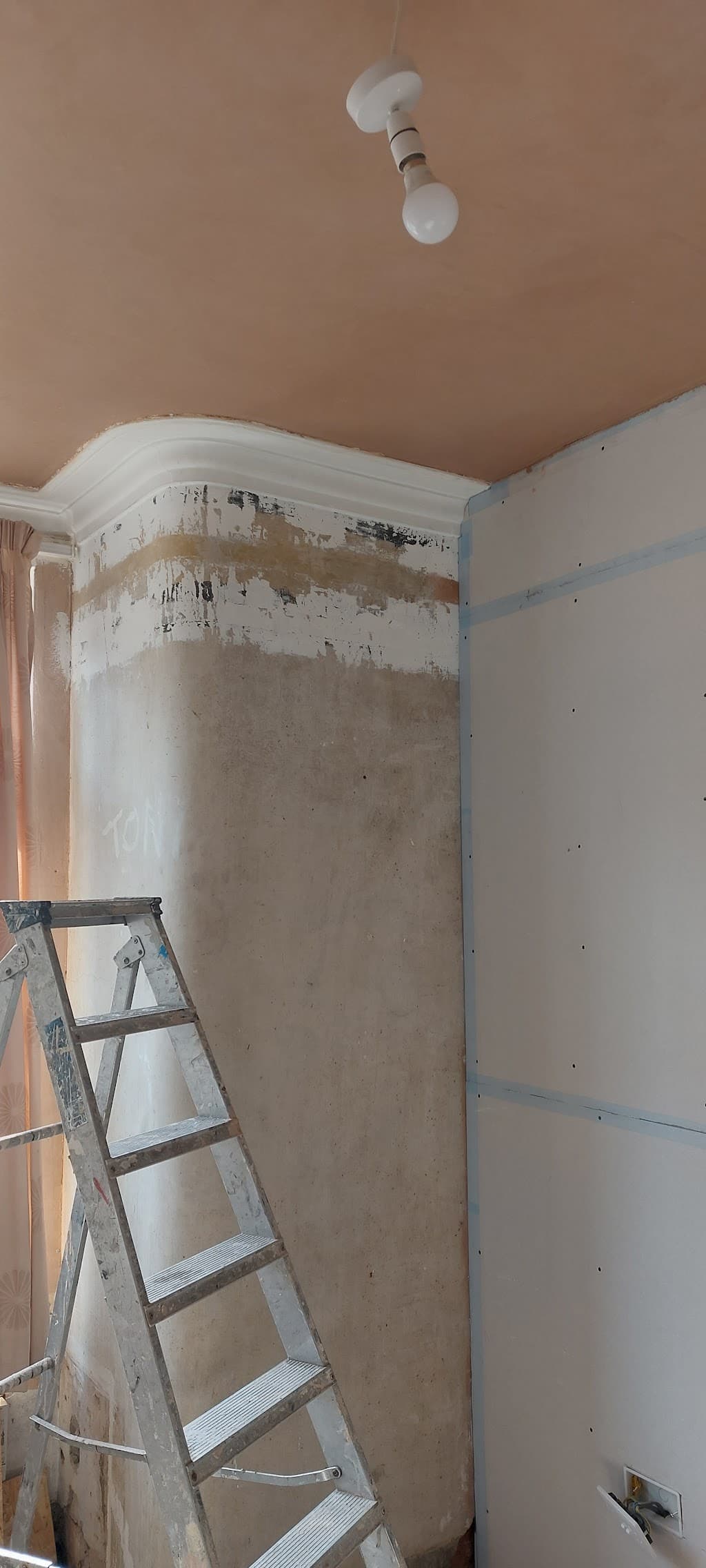 BNR PLASTERING