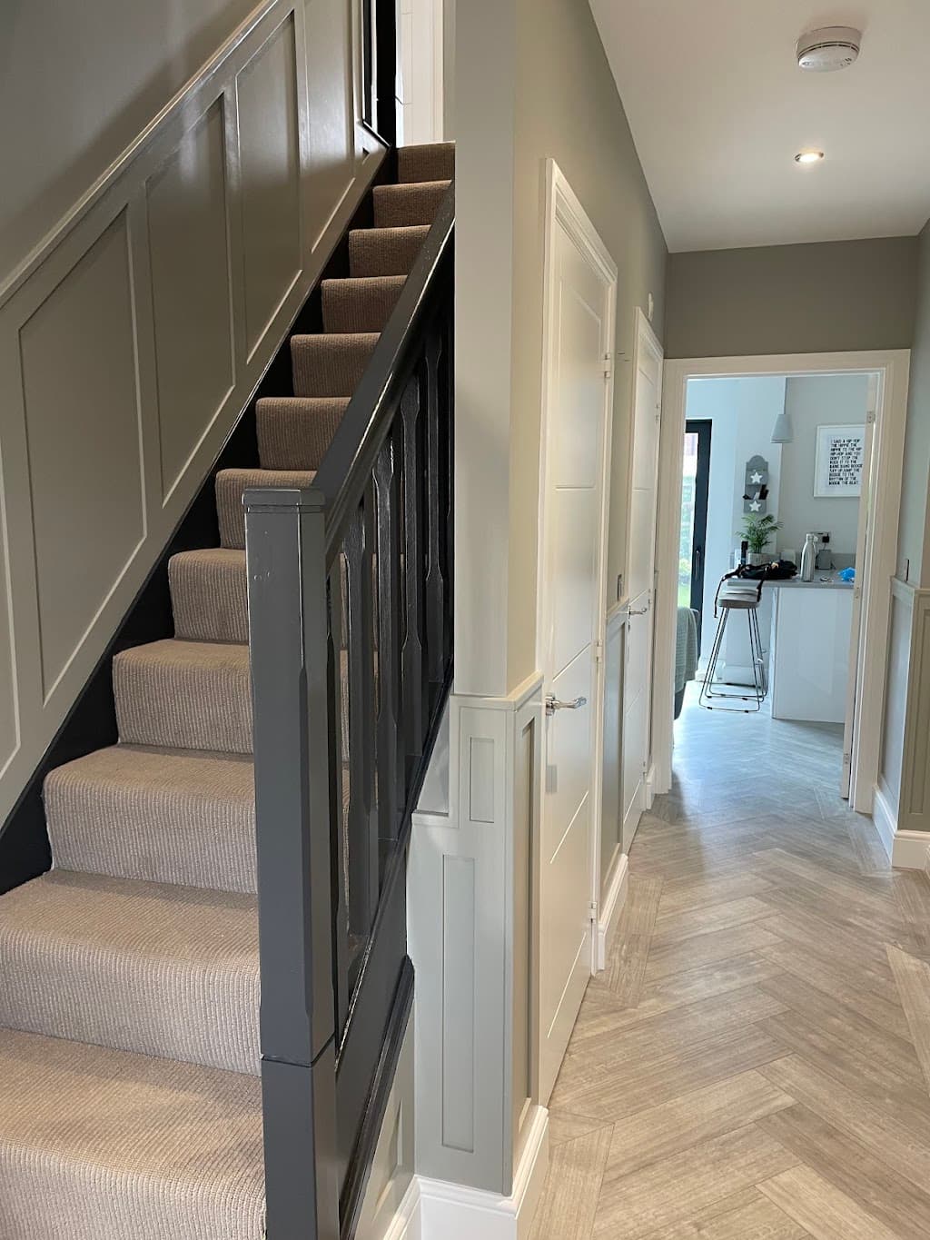 Dt Decorating Services ltd