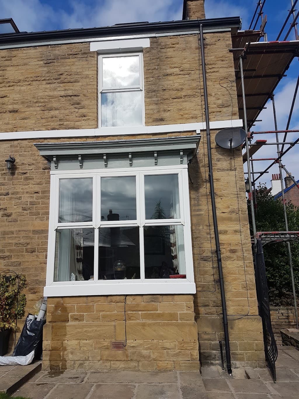 M.M Paint & Decorators