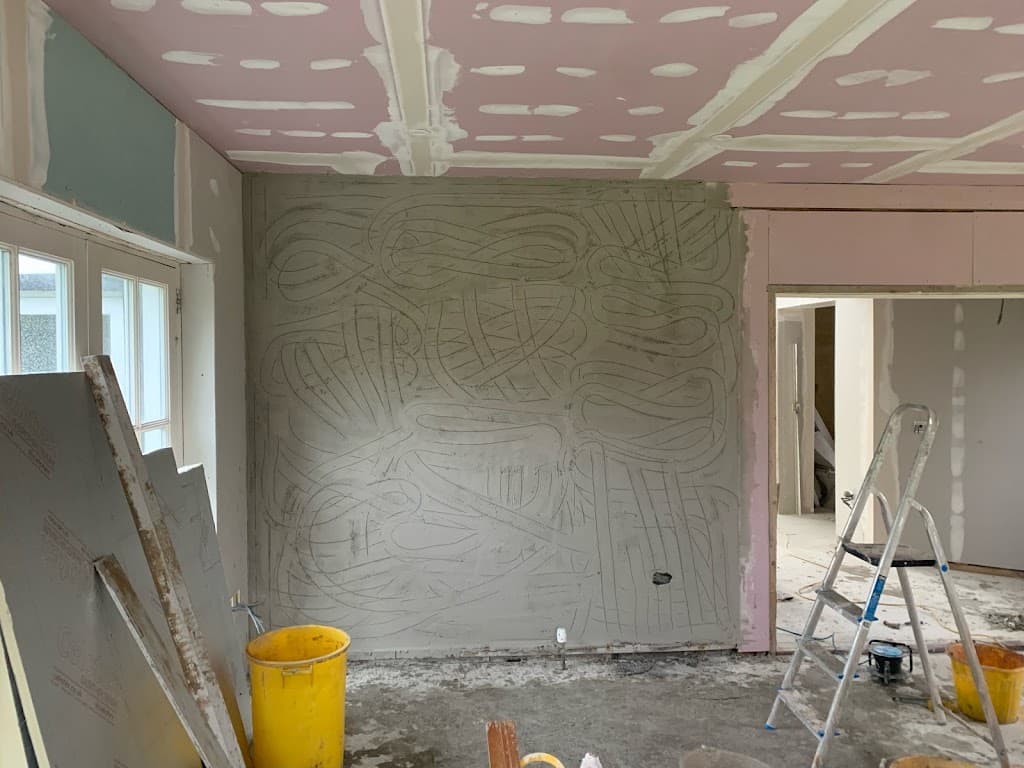 LW Plastering