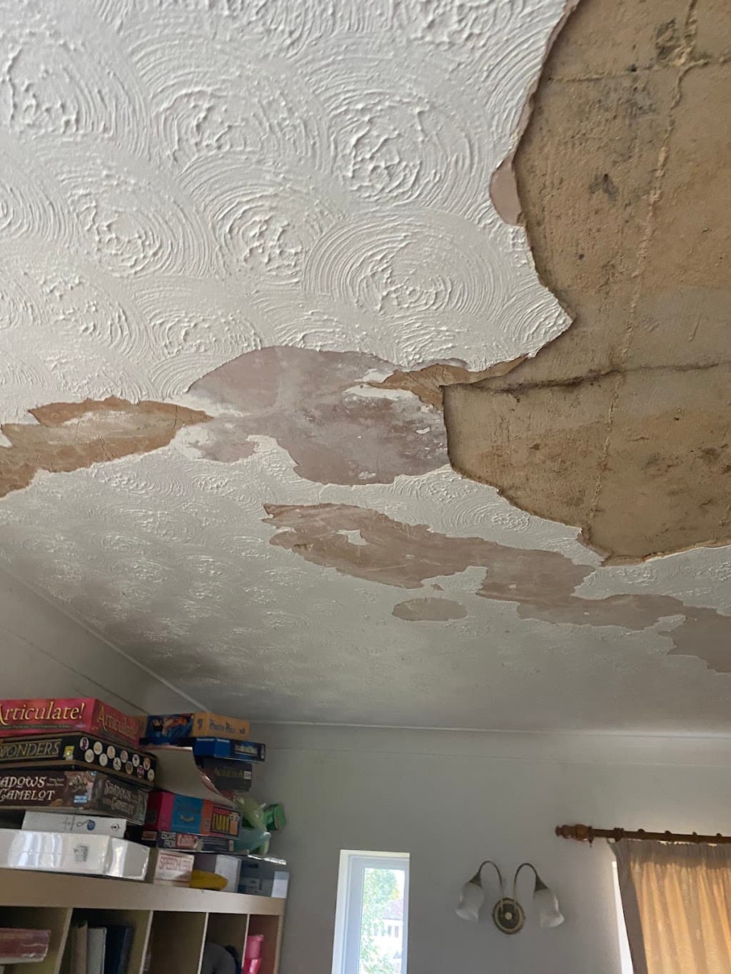 AJ WallCare - Plastering & Damp Proofing