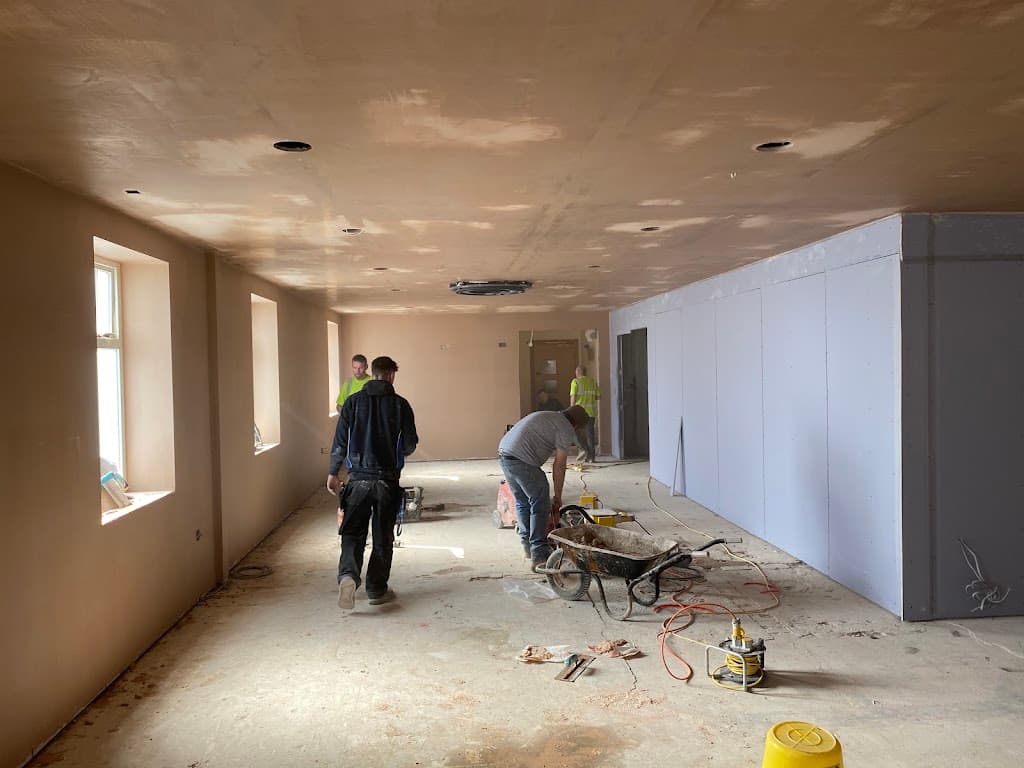 KB PLASTERING