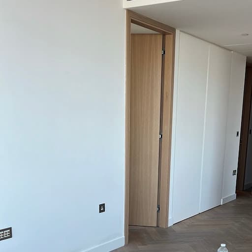 EAST LONDON PAINTER LTD — Customer photo