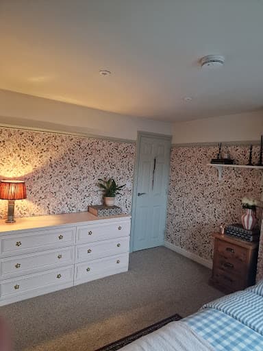 Milton & King UK — Customer photo