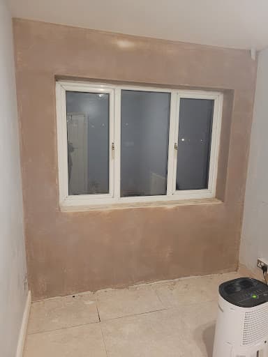 COMPLETELY PLASTERED — Customer photo
