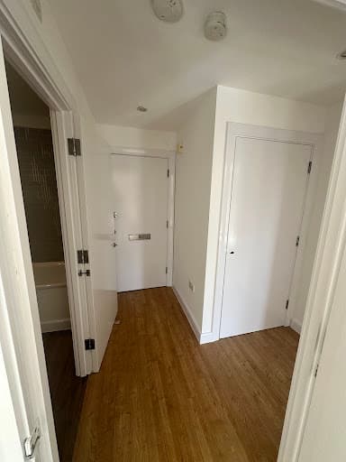 EAST LONDON PAINTER LTD — Customer photo