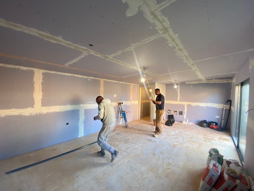 KB Master Plastering