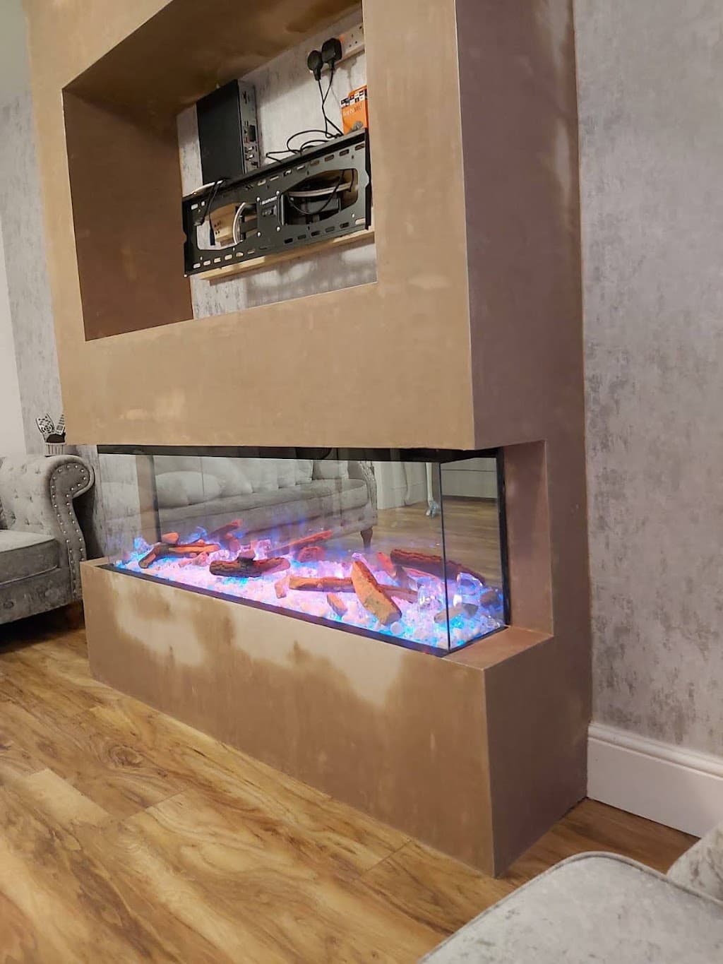 ALPINEN DARIES PLASTERING GLASGOW