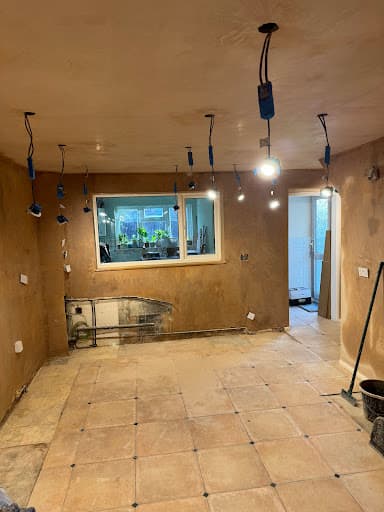 I.H PLASTERING & BUILD LTD — Customer photo